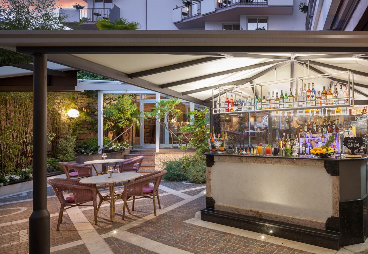 Hotel Continental - Tonelli Hotels Torbole Sul Garda Exterior photo