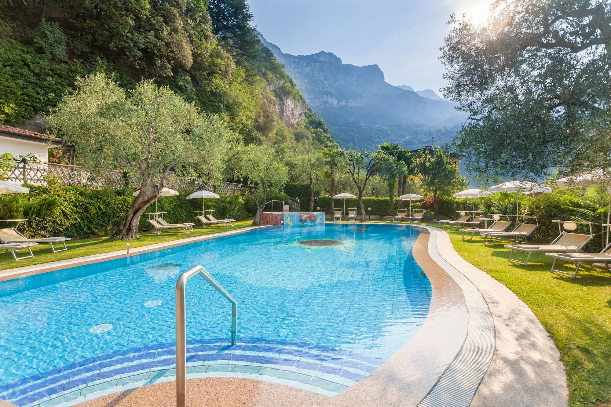 Hotel Continental - Tonelli Hotels Torbole Sul Garda Exterior photo